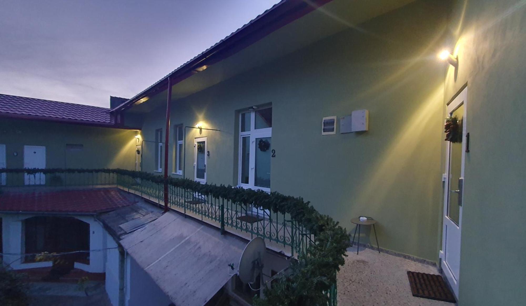 מלון Casa Basarab בראשוב מראה חיצוני תמונה